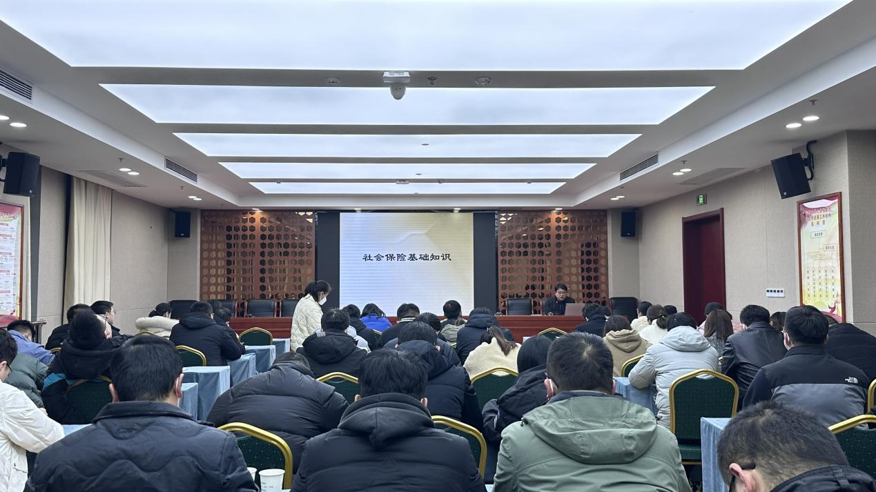 國投集團(tuán)“青年夜?！遍_展第五期集中學(xué)習(xí)